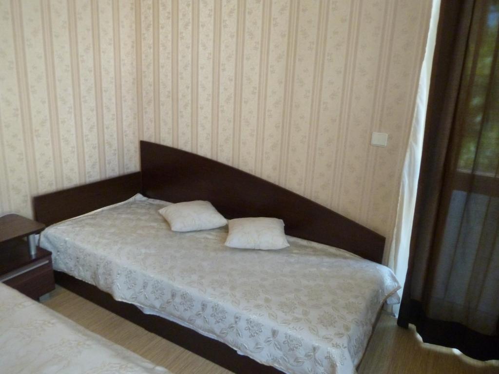 Трехместный (Трехместный номер с собственной ванной комнатой), Tarnovski Dom Guest Rooms