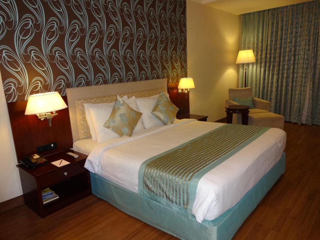 Двухместный (Привилегированный номер) отеля Royalton Hyderabad Abids, Хайдарабад