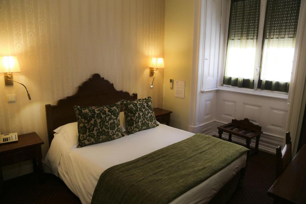 Двухместный (Двухместный номер с 1 кроватью и окном) отеля Hotel Dom Sancho I, Лиссабон