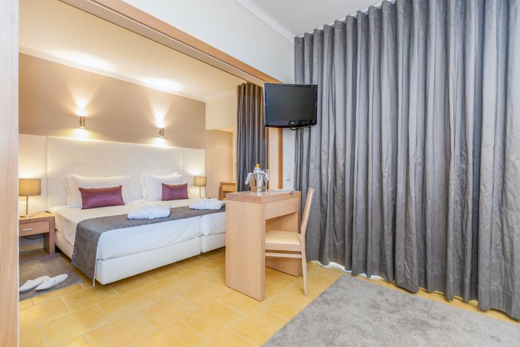 Двухместный (Двухместный номер с 1 кроватью или 2 отдельными кроватями) отеля Albufeira Sol Hotel & Spa, Албуфейра
