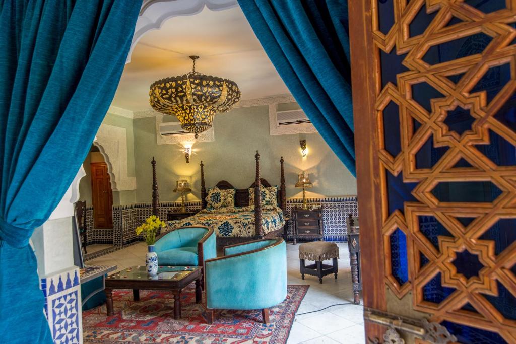 Сьюит (Двухместный люкс с 1 кроватью или 2 отдельными кроватями и террасой) отеля Riad Palais Sebban, Марракеш
