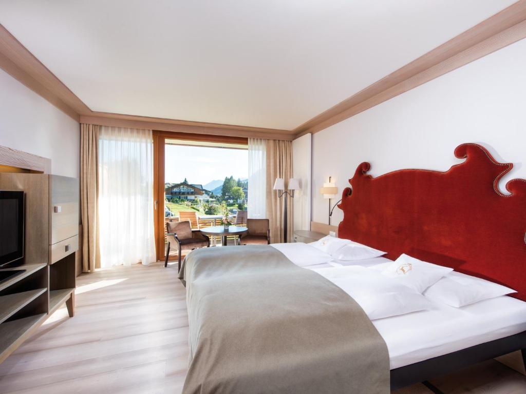 Двухместный (Двухместный номер с 1 кроватью и видом на долину) отеля Travel Charme Ifen Hotel, Шоппернау