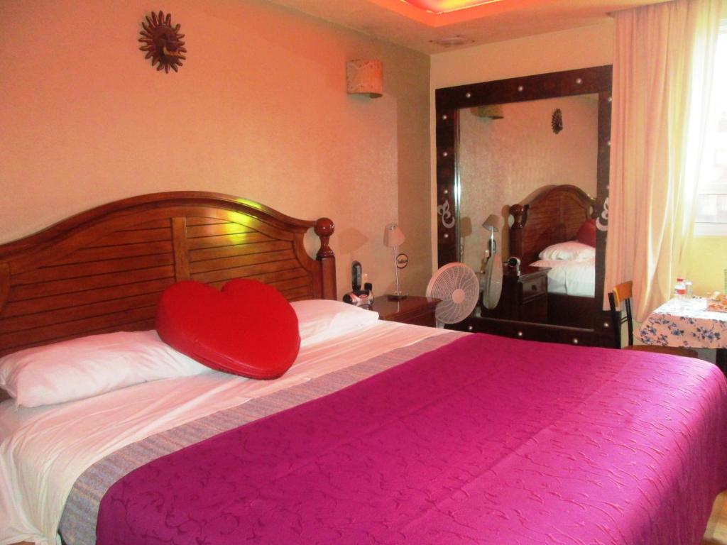 Двухместный (Двухместный номер с 1 кроватью) отеля Hotel Real Azteca, Мехико