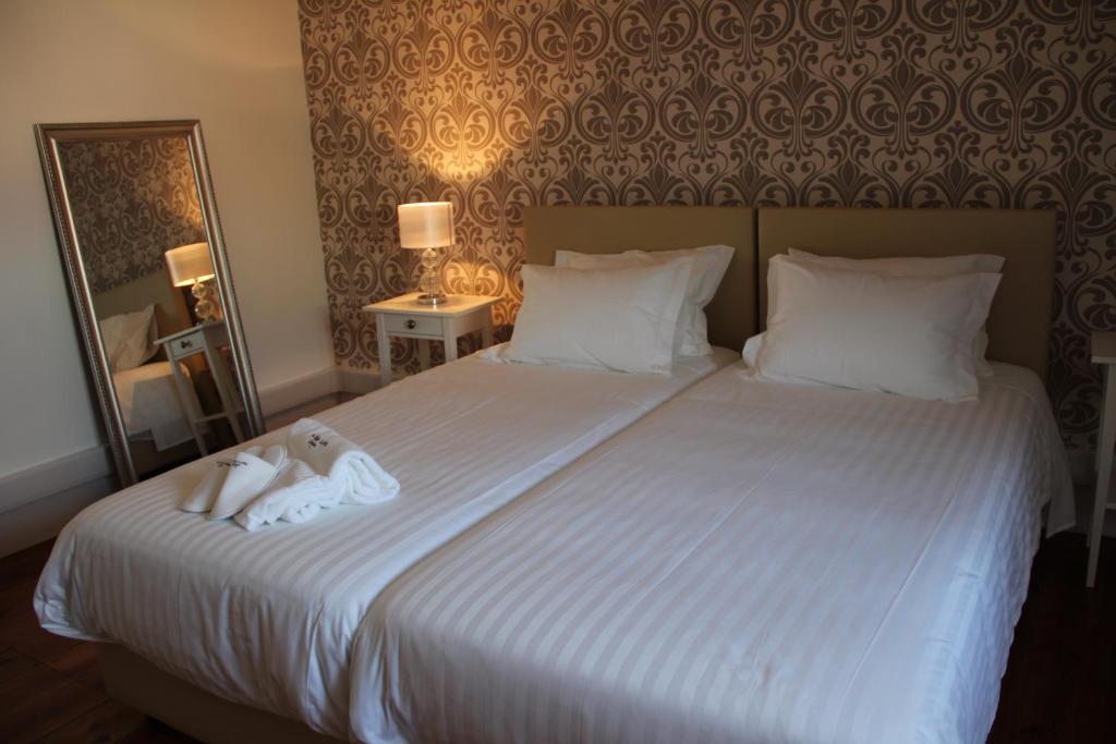 Двухместный (Стандартный двухместный номер с 2 отдельными кроватями и общей ванной комнатой), The Sky Lofts Lisbon - Guesthouse