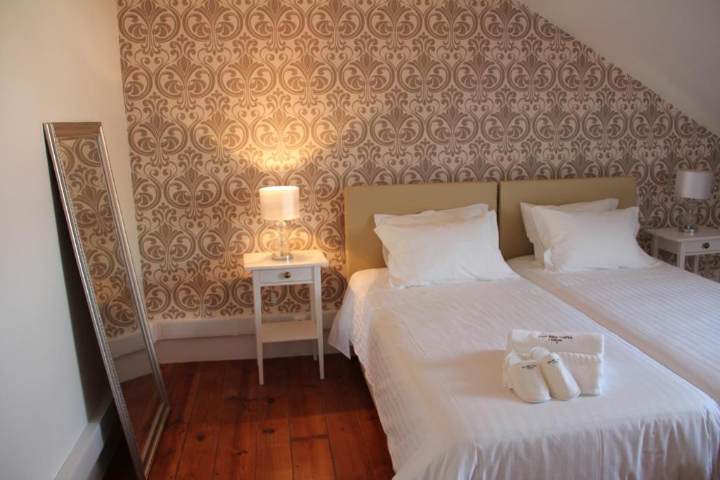 Двухместный (Стандартный двухместный номер с 2 отдельными кроватями и общей ванной комнатой), The Sky Lofts Lisbon - Guesthouse