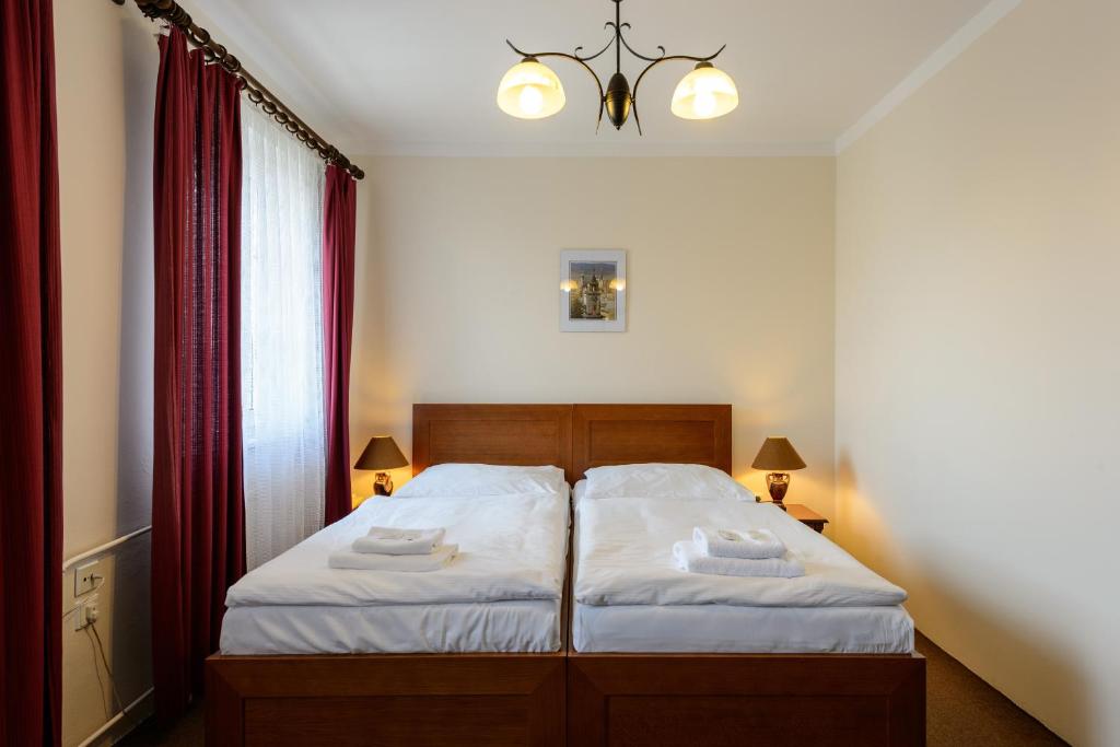 Двухместный (Двухместный номер с 1 кроватью или 2 отдельными кроватями) отеля Valdštejn, Либерец