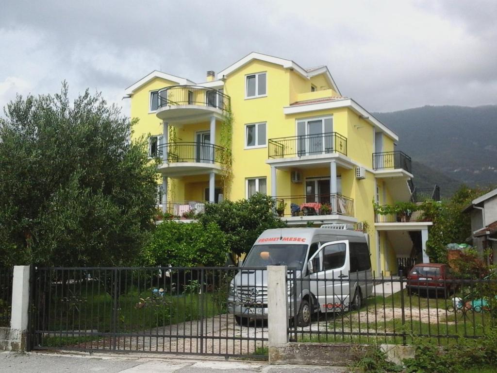 Апартаменты (Апартаменты с 1 спальней), Apartments Olga