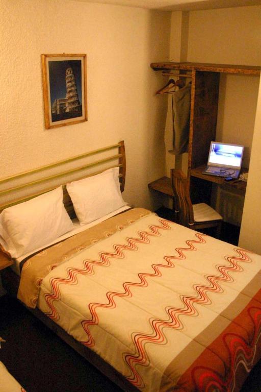 Двухместный (Стандартный двухместный номер с 1 кроватью) отеля HB Express Hotel, Тласкала-де-Хикотенкатль