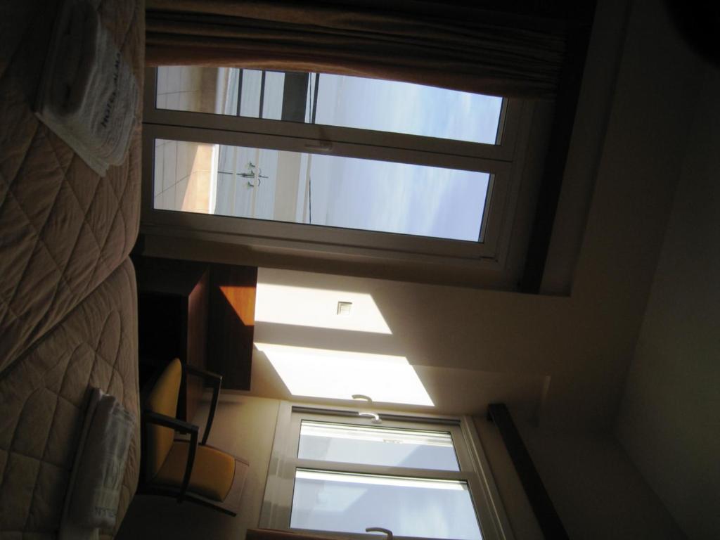 Двухместный (Двухместный номер с 1 кроватью или 2 отдельными кроватями и частичным видом на море) отеля Alma Hotel, Камена-Вурла
