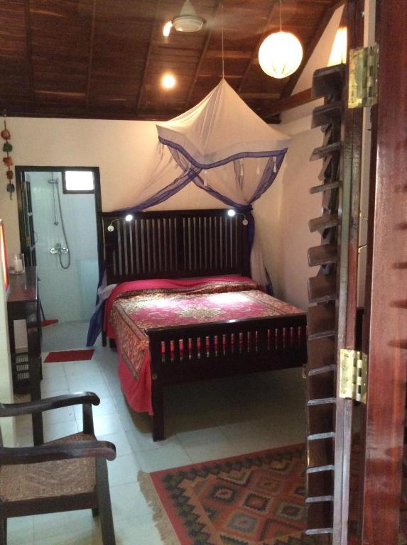 Двухместный (Небольшой двухместный номер с 1 кроватью) курортного отеля Maharaju Palace, Ковалам