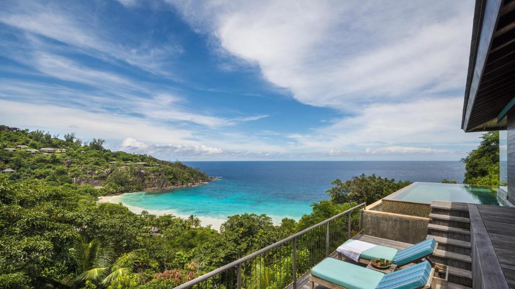 Вилла (Вилла с видом на океан - Вершина холма), Four Seasons Resort Seychelles