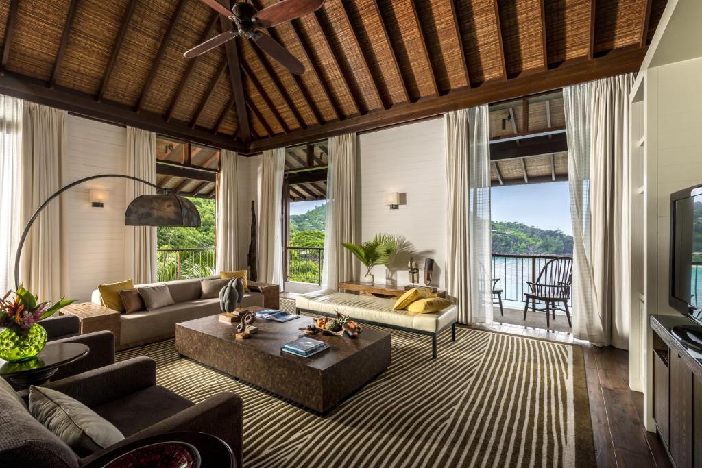 Вилла (Вилла Residence с 4 спальнями с 1 кроватью размера «king-size» в каждой), Four Seasons Resort Seychelles