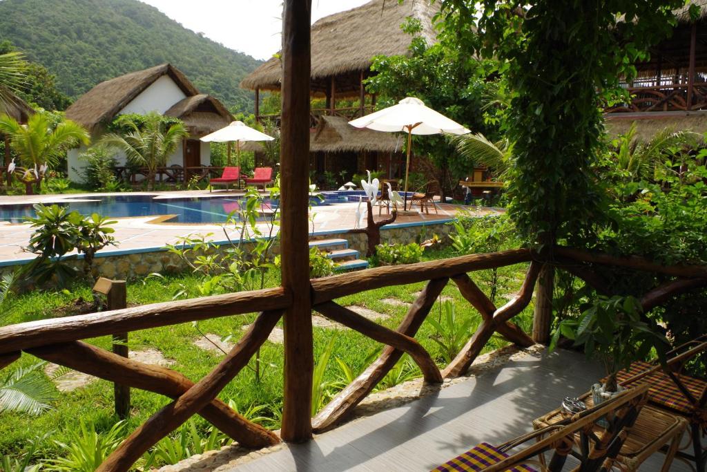 Двухместный (Улучшенное бунгало с 2 односпальными кроватями) курортного отеля Darica Resort, Кеп