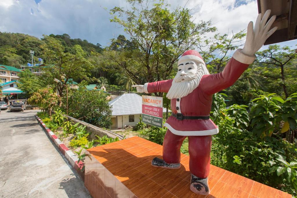 Двухместный (Номер с кроватью размера «king-size») апартамента Patong Rai Rum Yen Resort, Пхукет