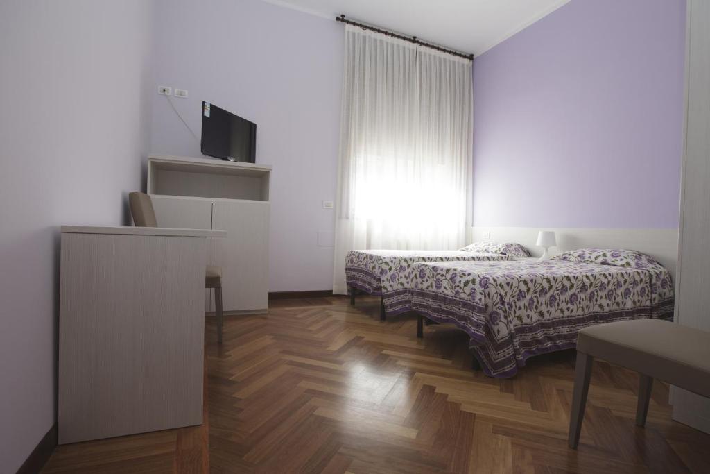 Двухместный (Двухместный номер с 1 кроватью или 2 отдельными кроватями) гостевого дома Italy Inn, Генуя