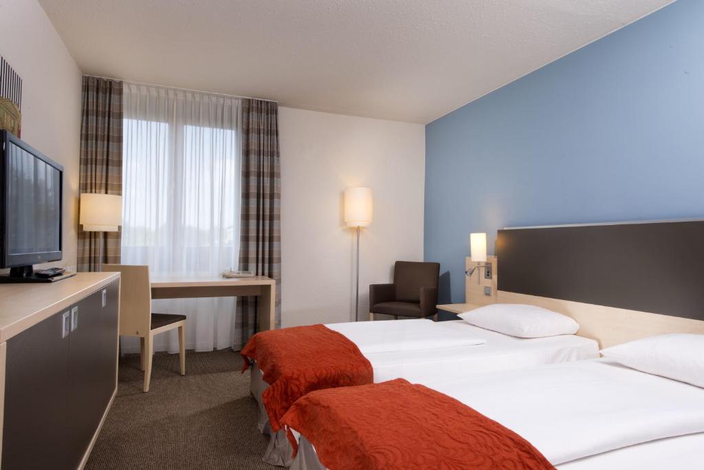 Двухместный (Стандартный двухместный номер с 2 отдельными кроватями) отеля Mercure Bonn Hardtberg, Бонн