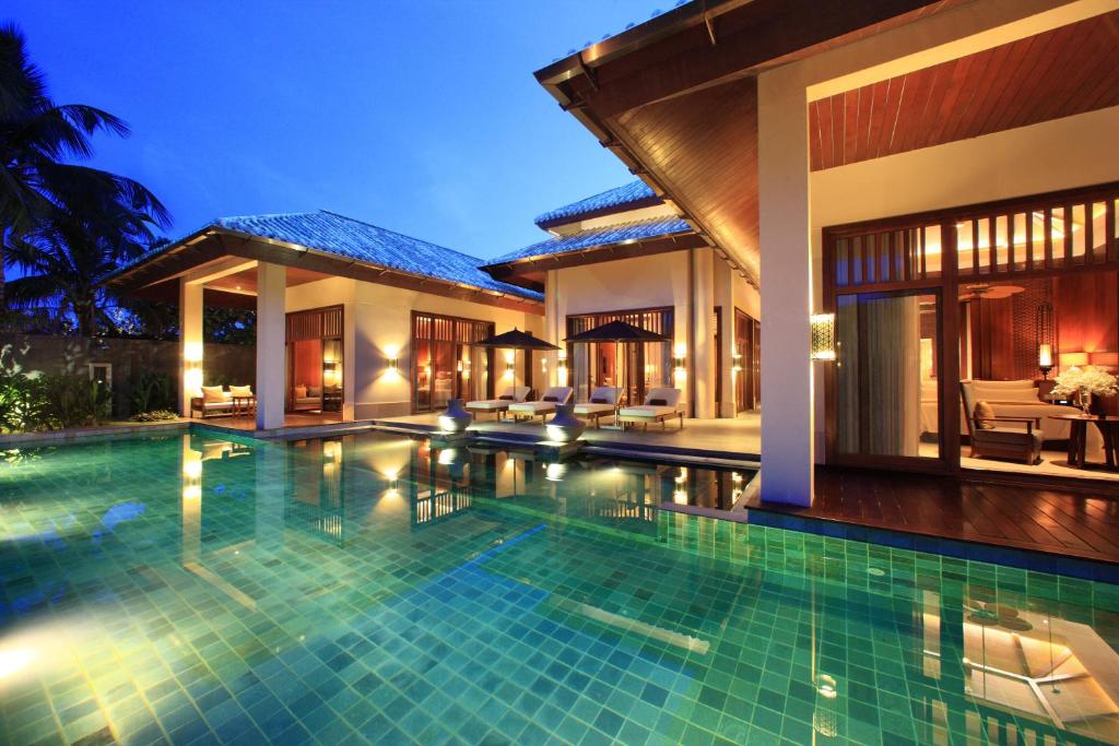 Вилла (Семейная вилла с 2 спальнями и бассейном) курортного отеля Anantara Sanya Resort & Spa, Санья