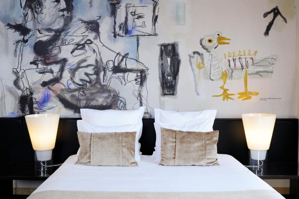Двухместный (Номер «Премиум» с кроватью размера «king-size» (2 взрослых + 1 ребенок)) отеля Hotel 3K Barcelona, Лиссабон