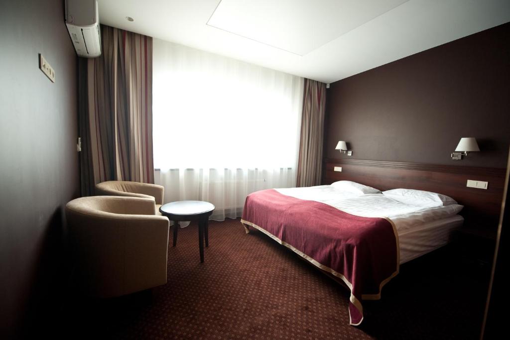 Двухместный (Двухместный номер с 1 кроватью или 2 отдельными кроватями и хорошим видом) отеля Dubingių žirgynas, Дубингяй