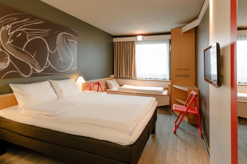 Двухместный (Стандартный двухместный номер с 1 кроватью) отеля ibis Wien City, Вена