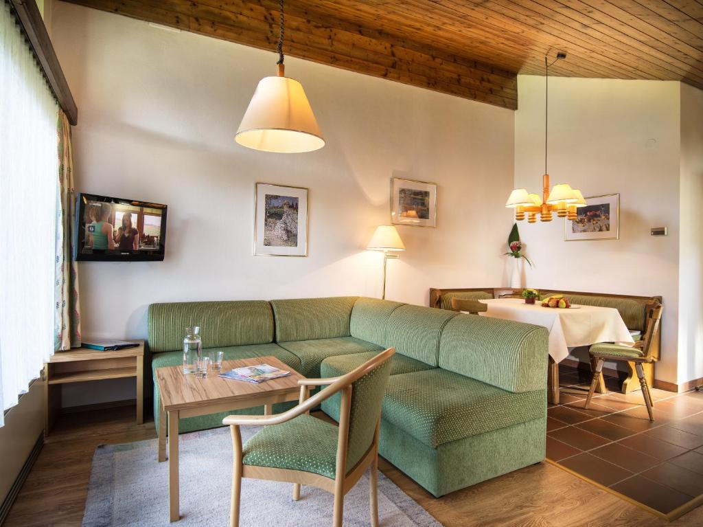 Апартаменты (Family Apartment - free accesss to Alpentherme), Appartementhaus Gastein