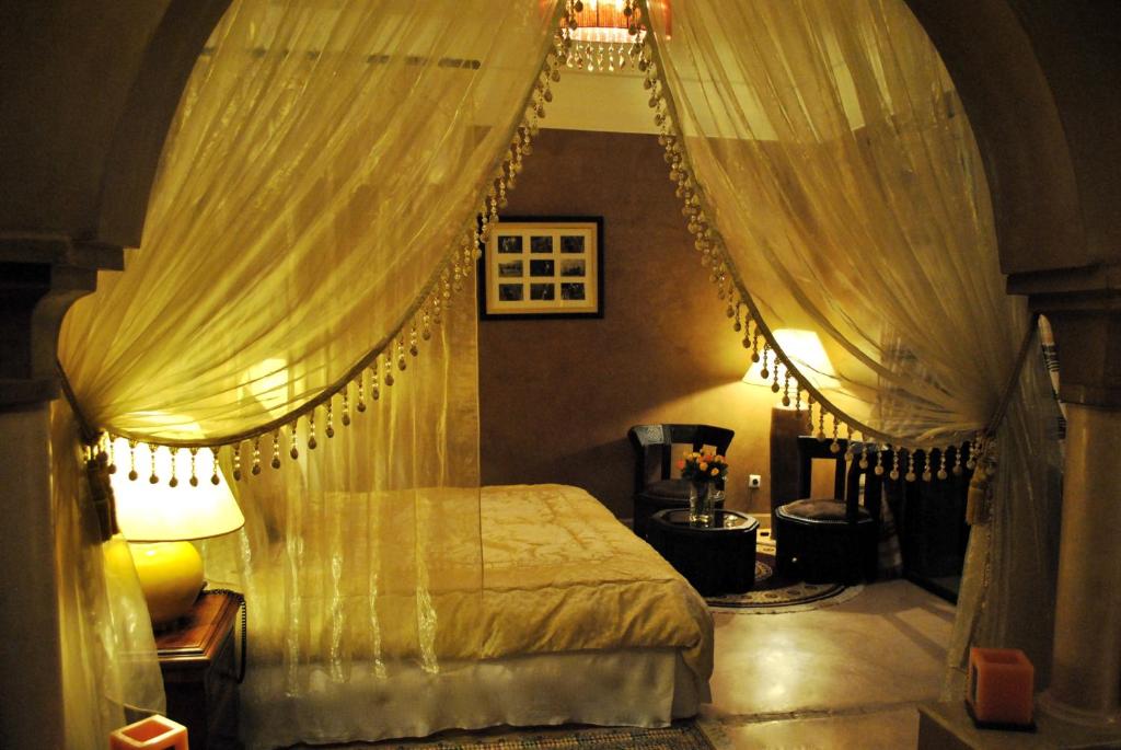 Двухместный (Двухместный номер Делюкс с 1 кроватью) отеля Riad Al Mendili Kasbah Private Resort & Spa, Марракеш