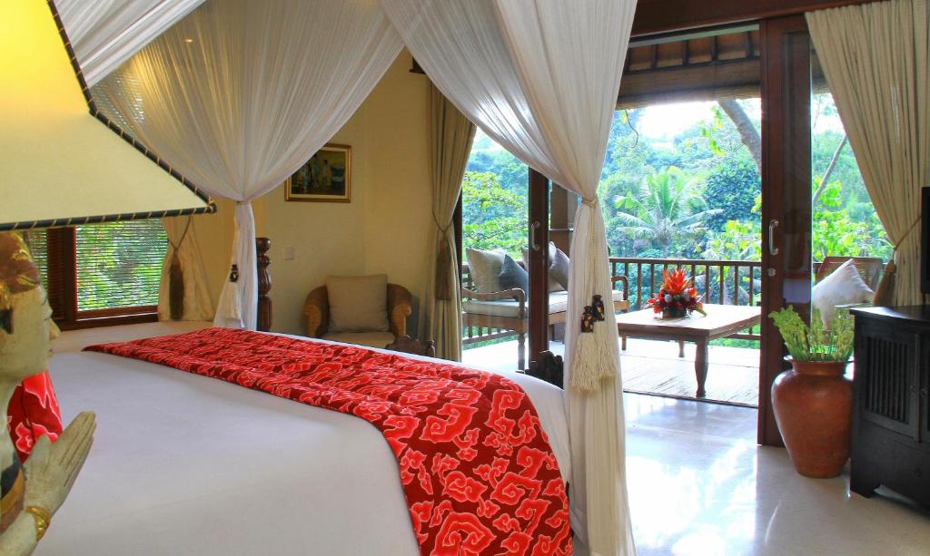 Сьюит (Люкс с видом на верхушки деревьев) курортного отеля Warwick Ibah Luxury Villas & Spa, Убуд