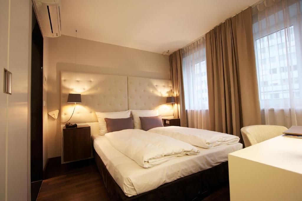 Двухместный (Классический двухместный номер с 1 кроватью) отеля Europa Style, Франкфурт-на-Майне