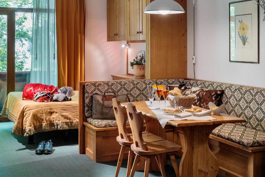 Трехместный (Трехместный номер), Hotel Cristallino d'Ampezzo