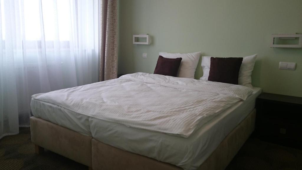 Двухместный (Двухместный номер Делюкс с 1 кроватью и ванной) курортного отеля Ośrodek Campoverde, Лодзь