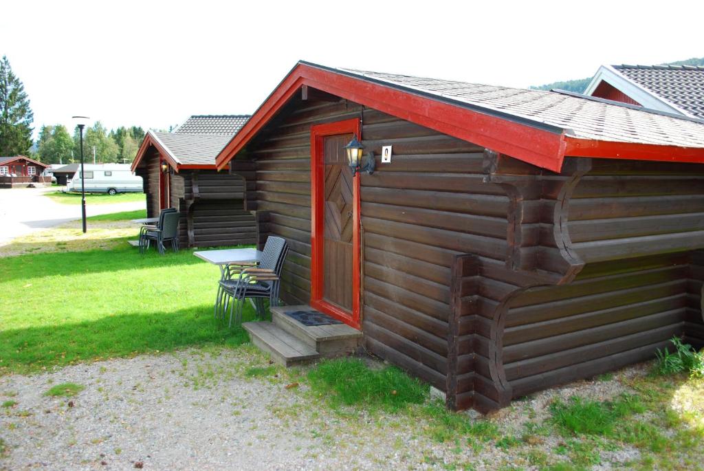 Номер (Шале с общей и внешней ванной комнатой) отеля Beverøya Camping, Бё