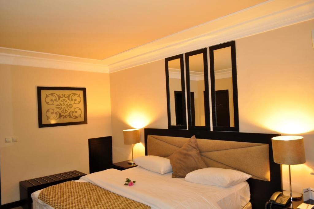 Двухместный (Стандартный двухместный номер с 1 кроватью или 2 отдельными кроватями) отеля Casablanca Le Lido Thalasso & Spa (ex Riad Salam), Касабланка