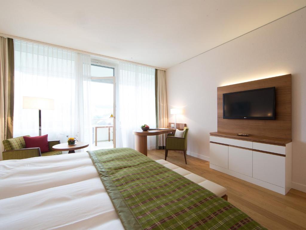 Двухместный (Улучшенный двухместный номер с 1 кроватью) отеля Oberwaid Hotel, Санкт-Галлен