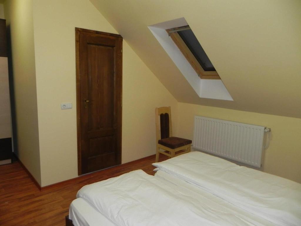 Двухместный (Двухместный номер с 1 кроватью или 2 отдельными кроватями) мотеля Motel Fogado, Одорхею-Секуйеск
