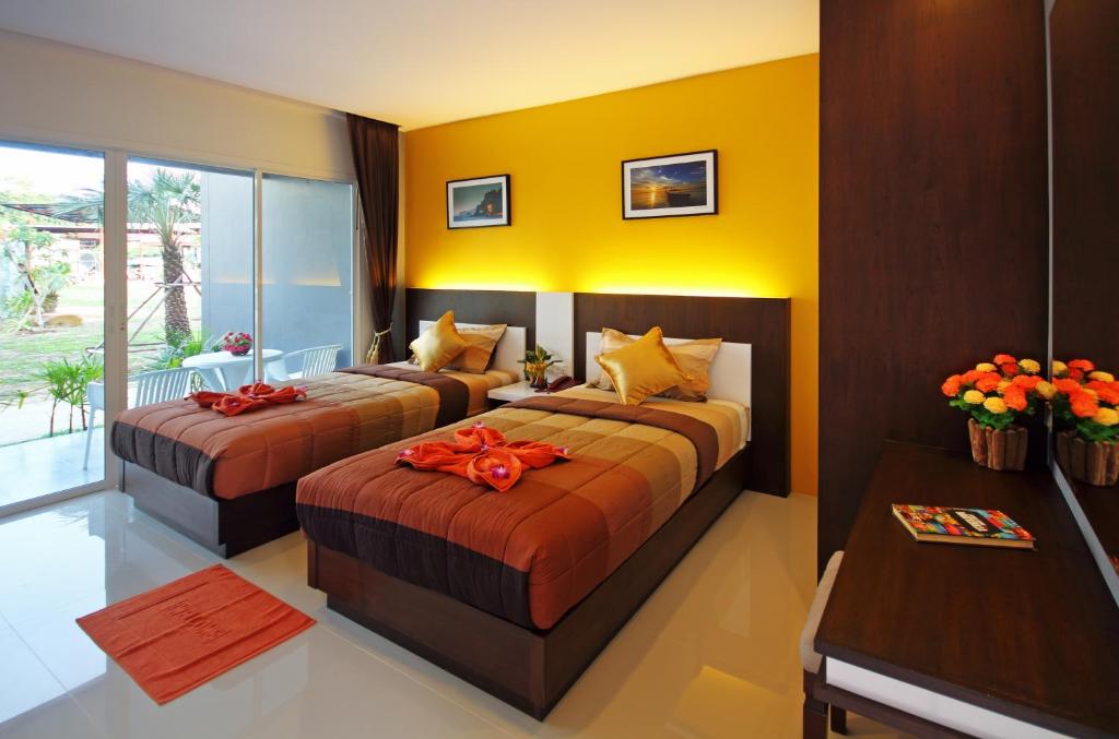 Двухместный (Двухместный номер Делюкс с 2 отдельными кроватями) курортного отеля Gypsy Sea View Resort, Пхи-Пхи