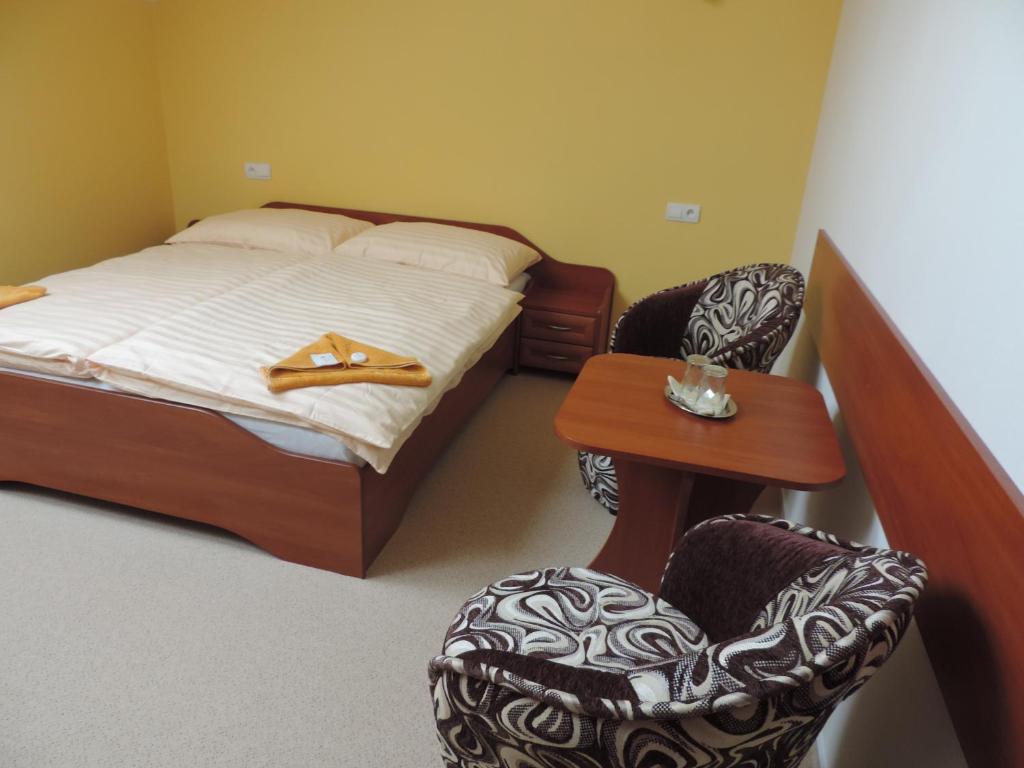 Двухместный (Классический двухместный номер с 1 кроватью) гостевого дома Penzión Dúhový Pstruh, Брезно