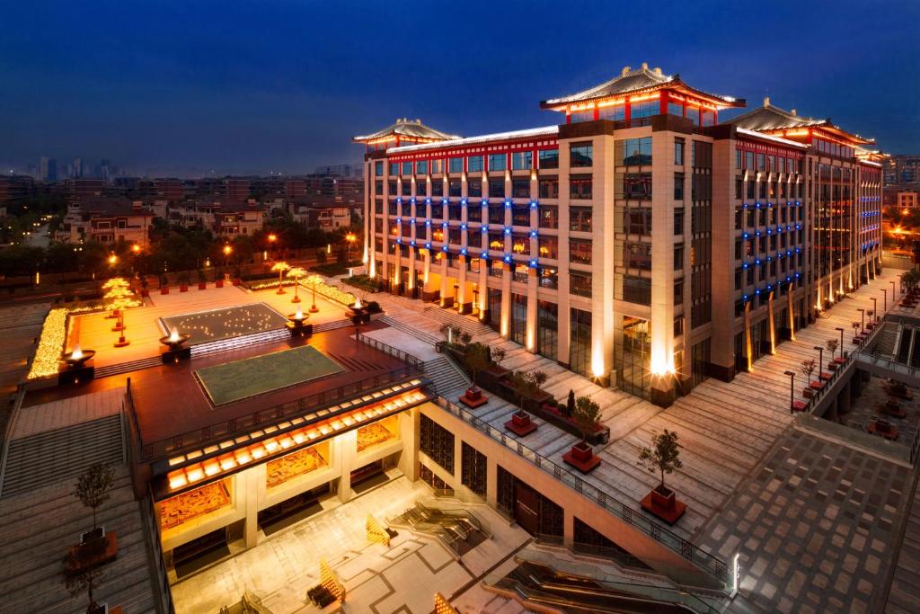 Двухместный (Номер Делюкс с кроватью размера «king-size») отеля Wyndham Grand Xian South, Сиань