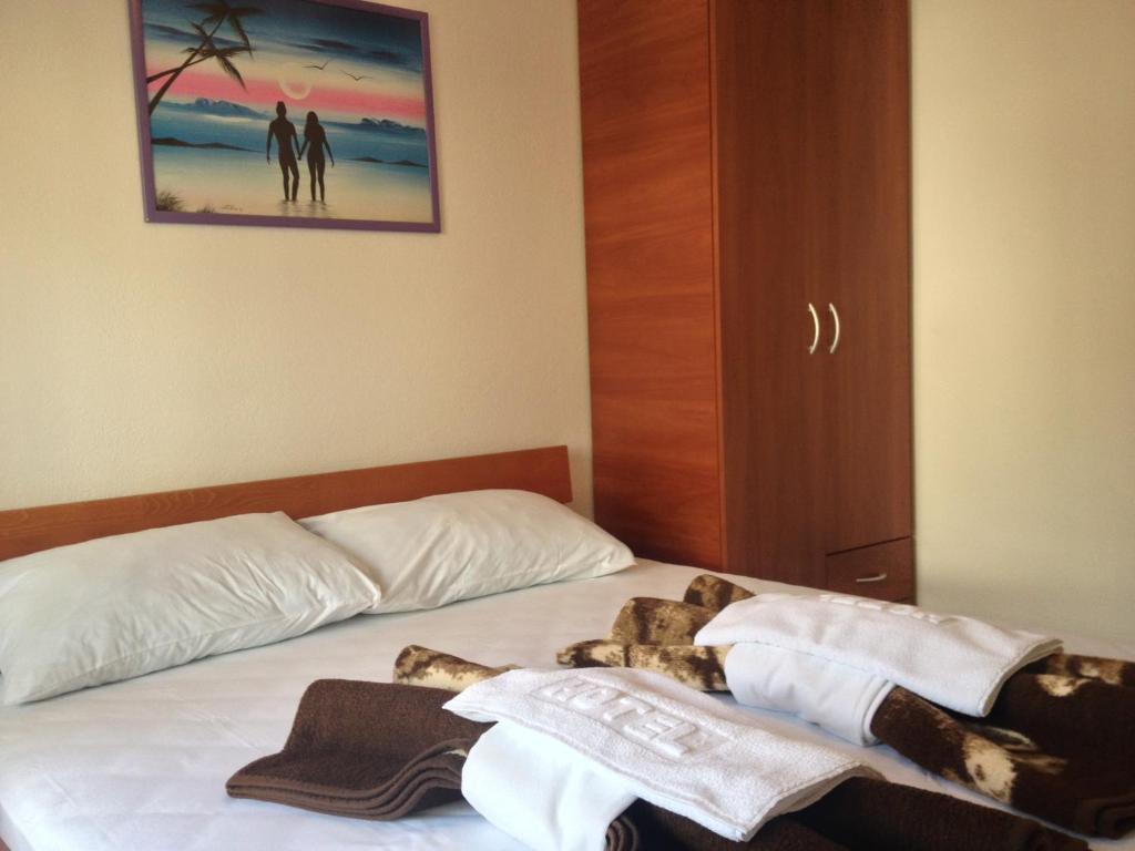 Двухместный (Двухместный номер с 1 кроватью или 2 отдельными кроватями и балконом) гостевого дома Rooms Kuljic, Будва