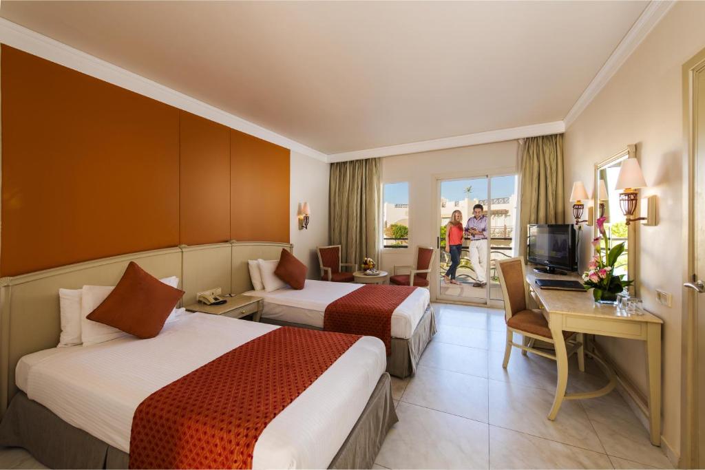 Двухместный (Семейный пакет - 2 номера) курортного отеля Concorde El Salam Sharm El Sheikh Front Hotel, Шарм-эль-Шейх