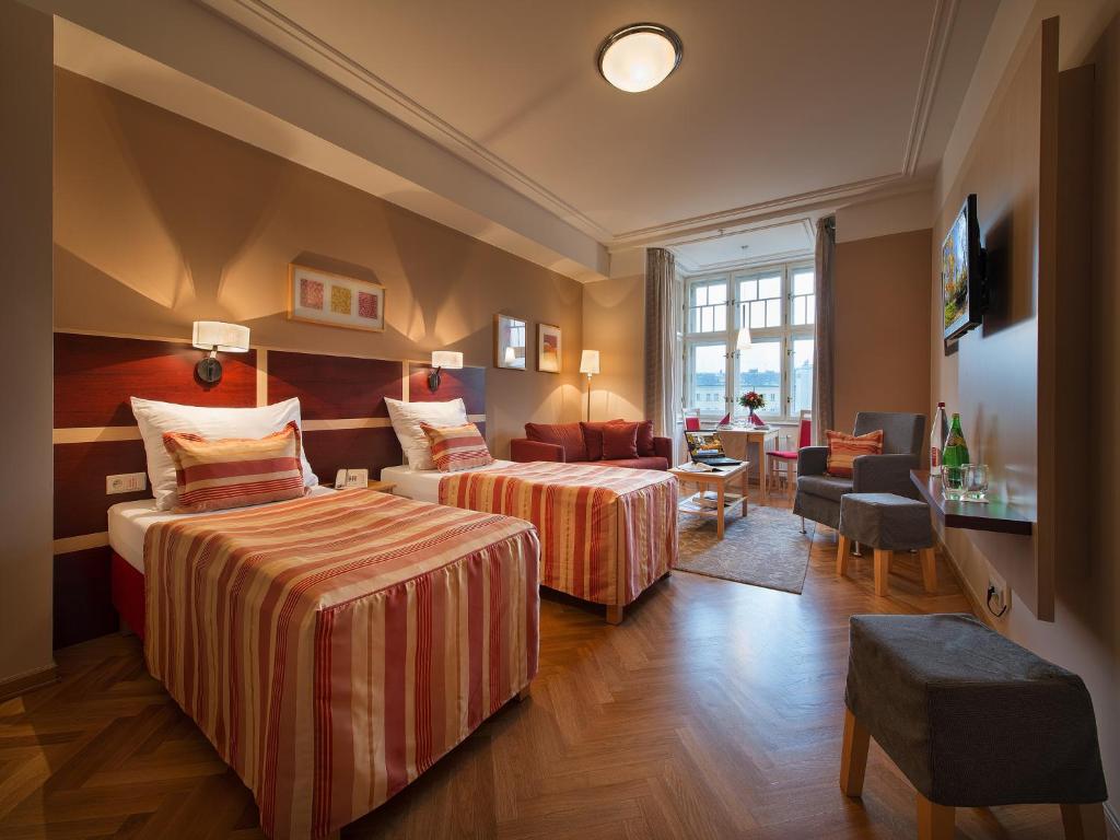 Двухместный (Двухместный номер с 1 кроватью или 2 отдельными кроватями, бесплатная парковка) отеля EA Hotel Julis, Прага
