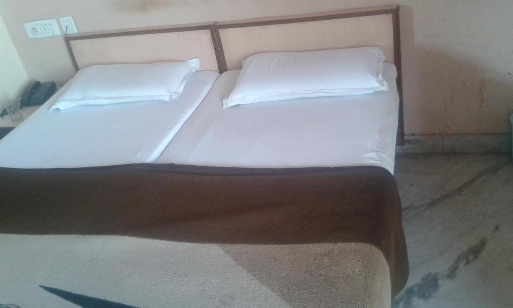 Двухместный (Бюджетный двухместный номер с 1 кроватью) отеля Hotel Sagar, Агра