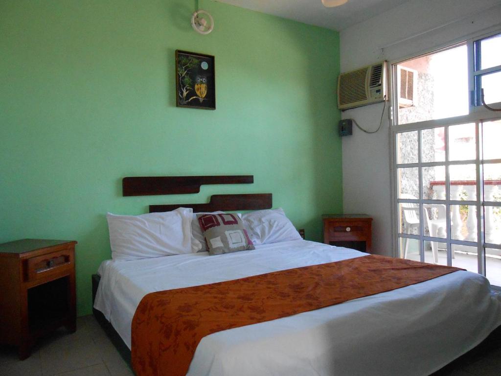 Сьюит (Люкс с 2 спальнями) отеля Hotel y Bungalows Monteverde, Чачалакас