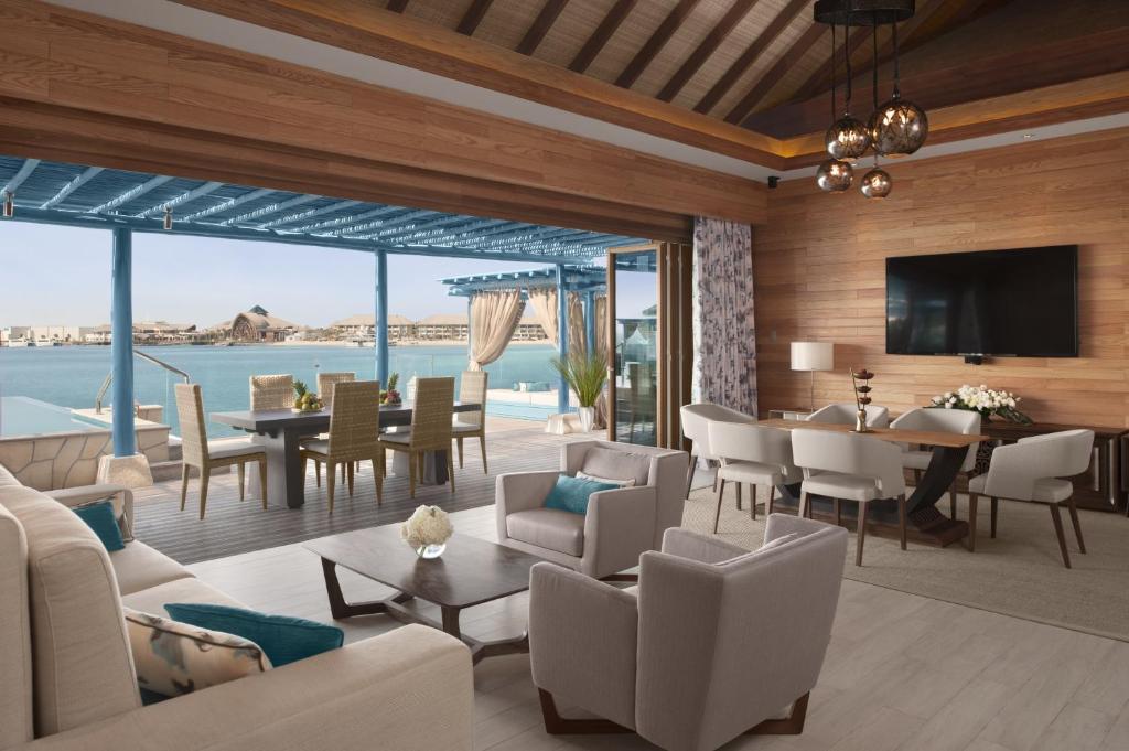 Вилла (Вилла с 3 спальнями над водой), Banana Island Resort Doha by Anantara