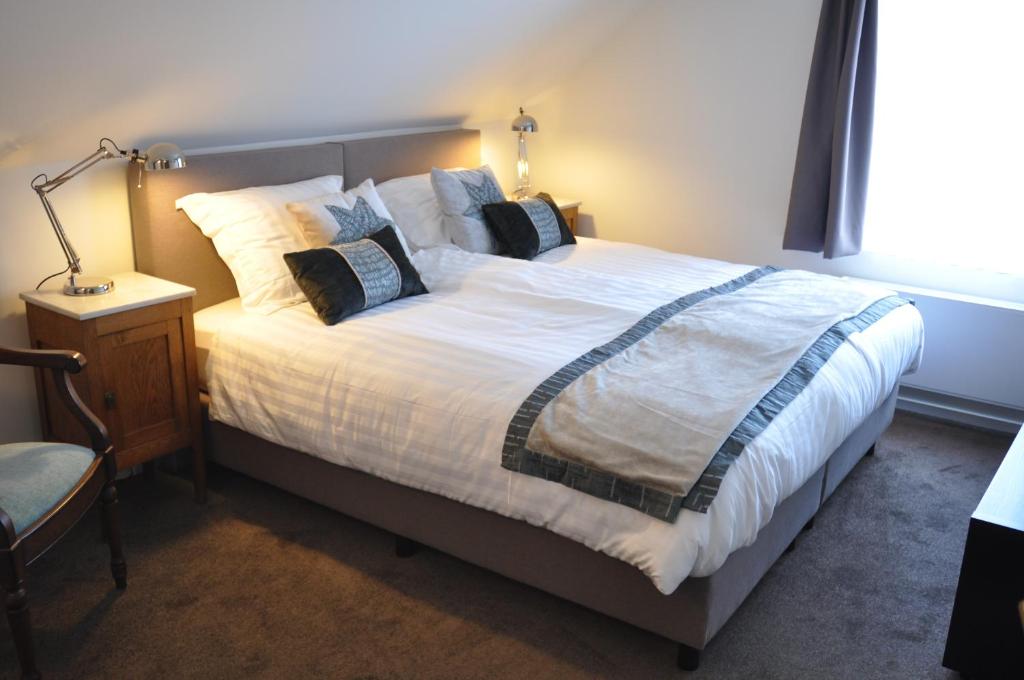 Двухместный (Двухместный номер Делюкс с 1 кроватью или 2 отдельными кроватями) отеля Walnut Lodge Bed & Breakfast, Маастрихт