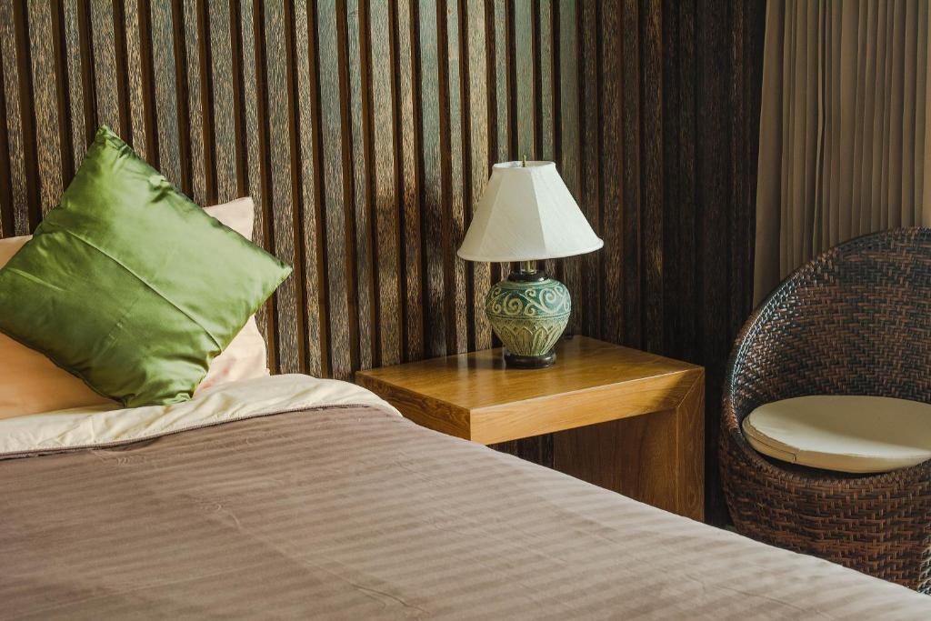 Двухместный (Двухместный номер Делюкс с 1 кроватью или 2 отдельными кроватями и видом на море) курортного отеля Tanote Villa Hill, Ко Тао