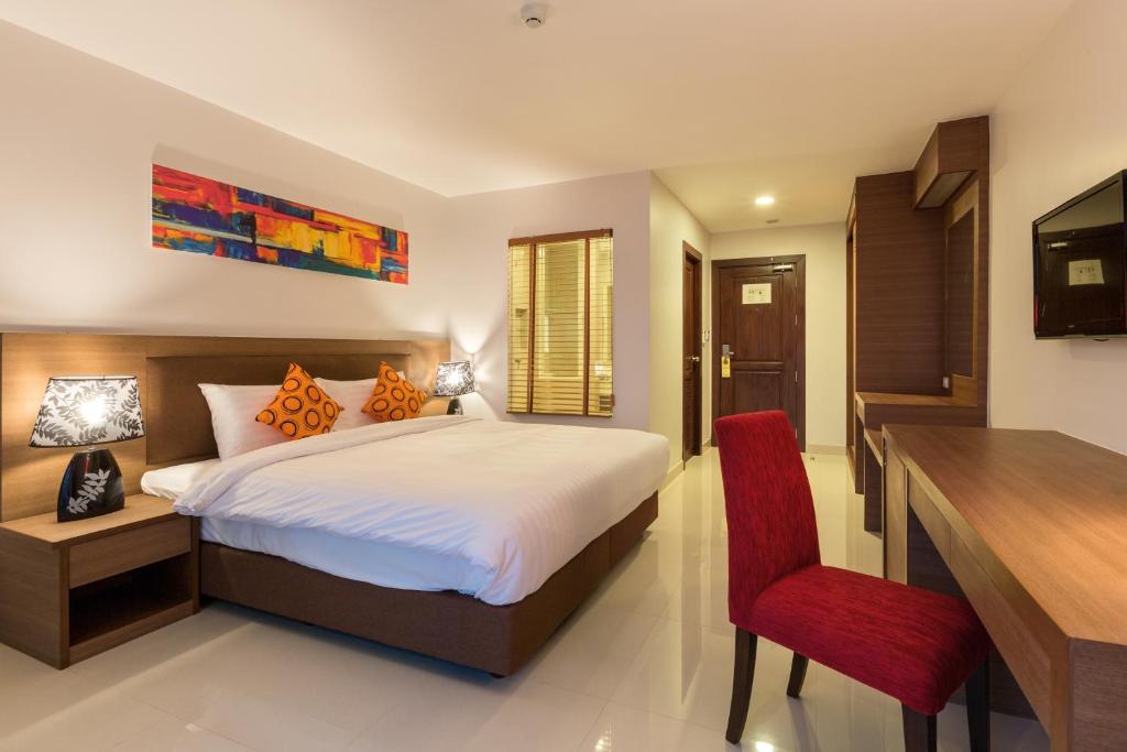 Двухместный (Номер Делюкс с кроватью размера «king-size») отеля Riche Hua Hin, Хуахин