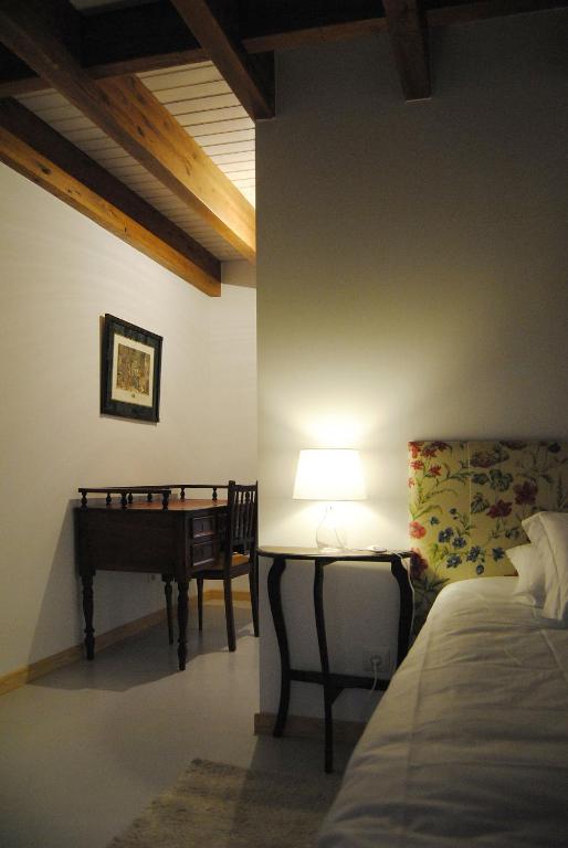 Двухместный (Двухместный номер с 1 кроватью или 2 отдельными кроватями - Подходит для гостей с ограниченными физическими возможностями) загородного отеля Quinta de Seves, Ковильян