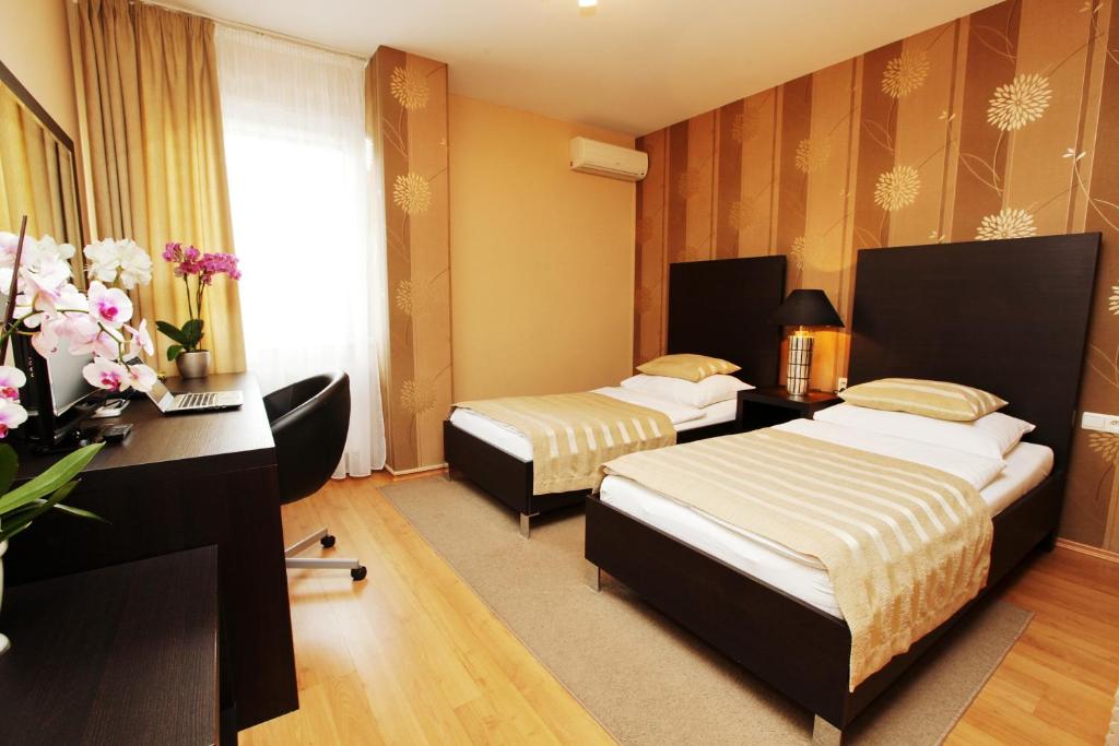 Двухместный (Стандартный двухместный номер с 2 отдельными кроватями) отеля City Hotel Nitra, Нитра