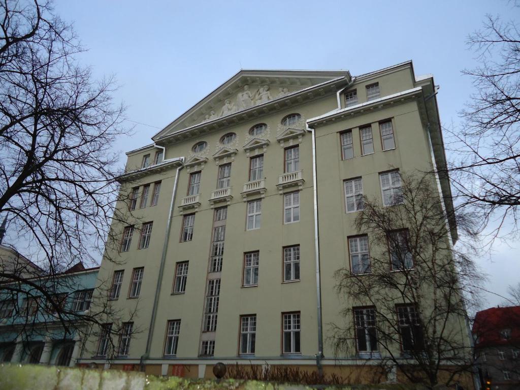 Сьюит (Люкс с 1 спальней и видом на город), Romeo Family Apartments