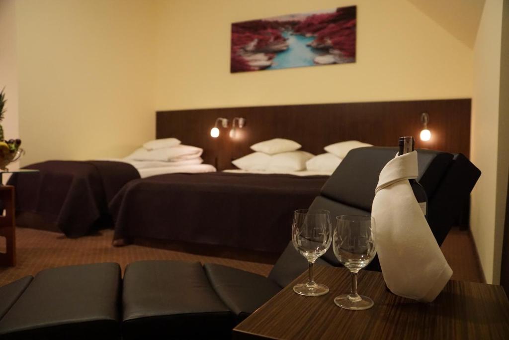 Двухместный (Двухместный номер с 1 кроватью или 2 отдельными кроватями) отеля Yuca Hotel with sauna, Лодзь